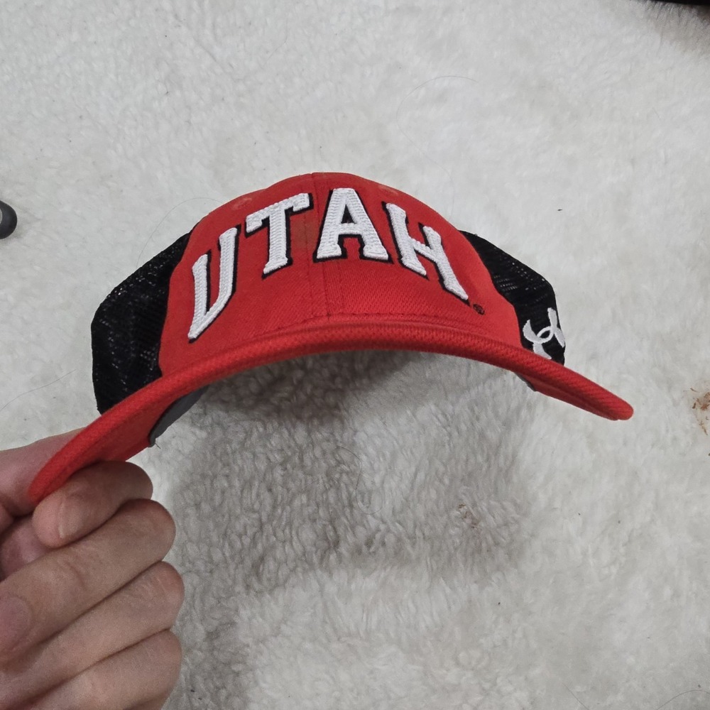 Under Armour Utah Utes Trucker Hat Snapback Cap Red Black Iso-Chill OSFA NCAA - Picture 2 of 8